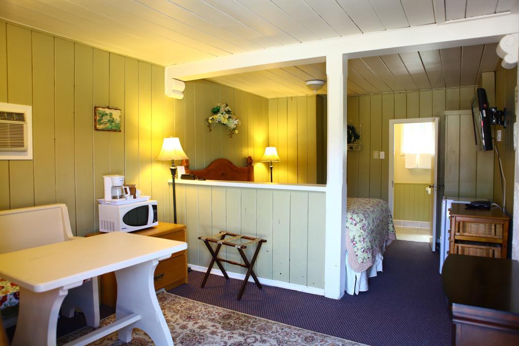 Swiss Chalets Motel Hope Exterior foto
